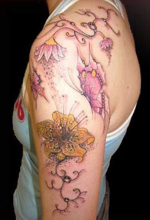 hawaiian hibiscus flower tattoo. photos of flower tattoos hibiscus flowers 